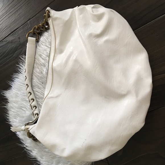 Vera Wang - Medium White Leather Hobo - Picture 2 of 2